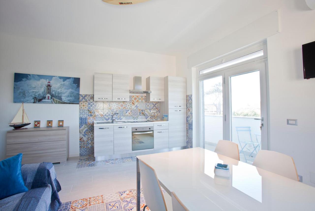 Surf And Windsurfer House Anzio Apartment Exterior photo