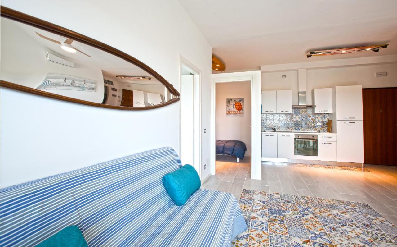 Surf And Windsurfer House Anzio Apartment Exterior photo