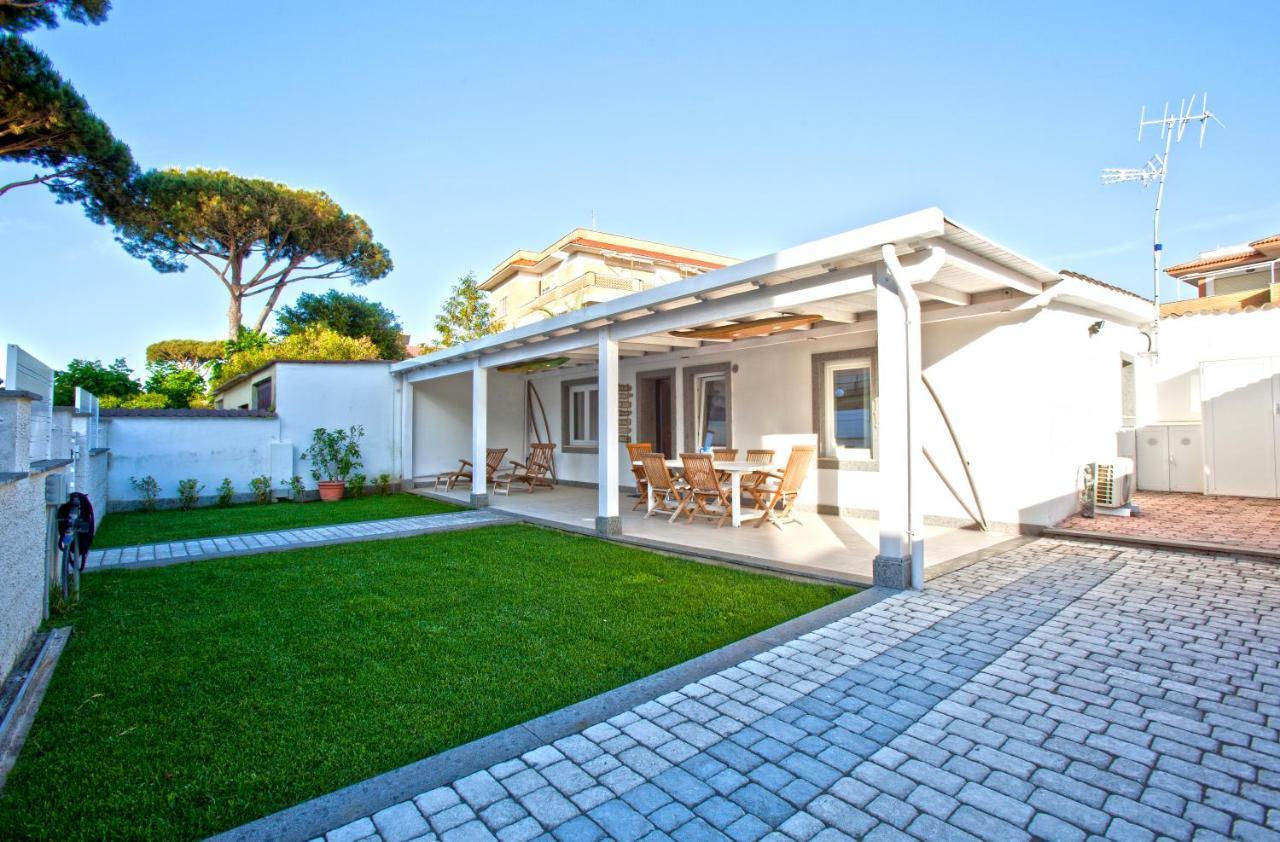 Surf And Windsurfer House Anzio Apartment Exterior photo